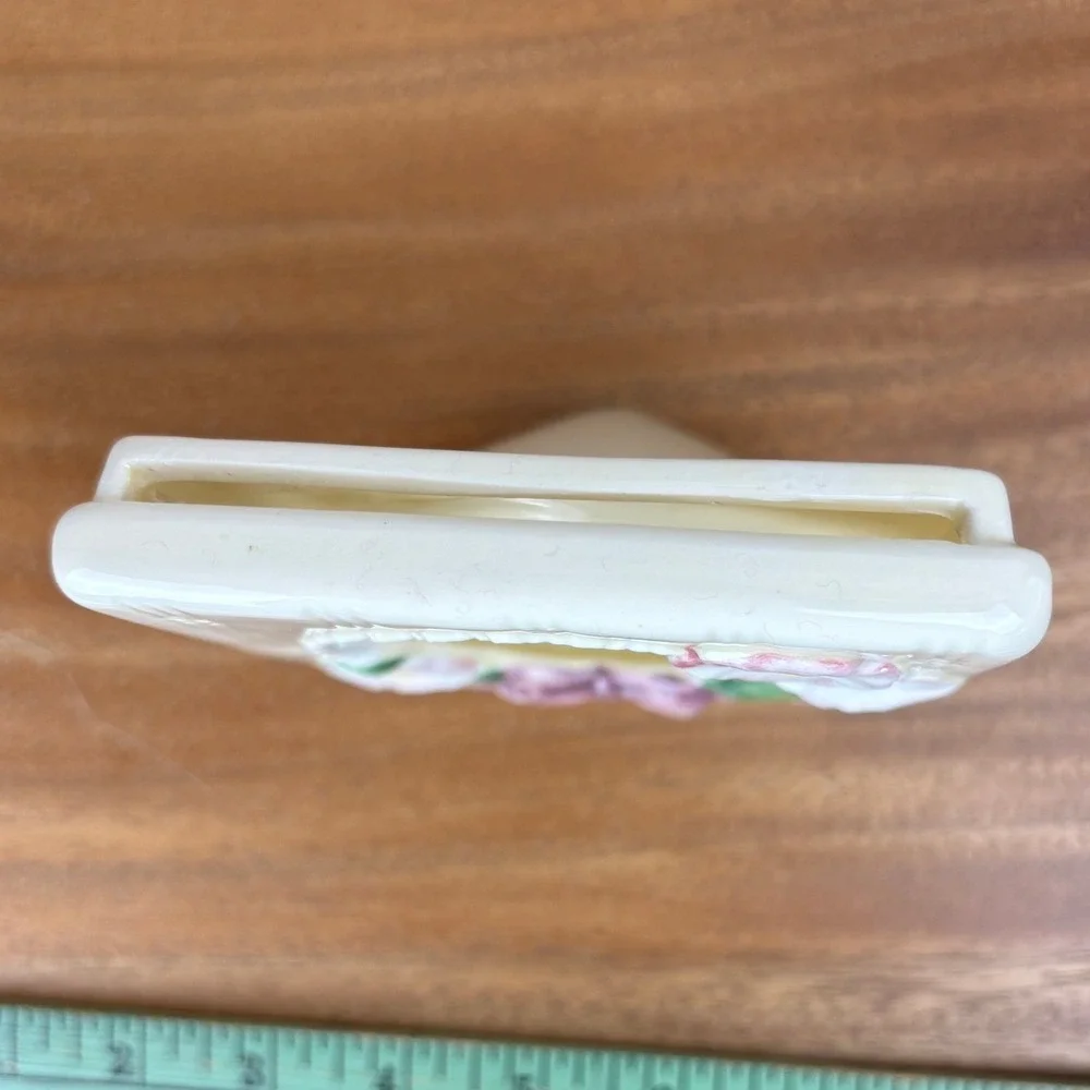 Vintage‎ Floral Ceramic Picture Frame Cottagecore Bow Floral Accents